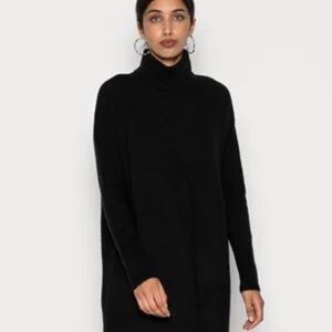 Vero Moda Knitted Roll Neck Dress